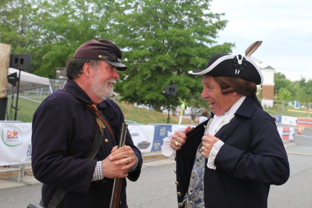 HH Town Crier and Musket Shooter